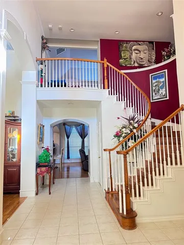 a view of entryway livingroom and hall