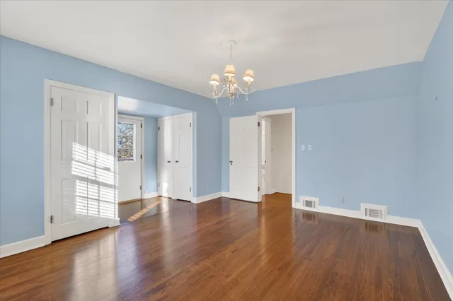 $269,900 | 422 North Gardiner Avenue, Rockford, IL 61107