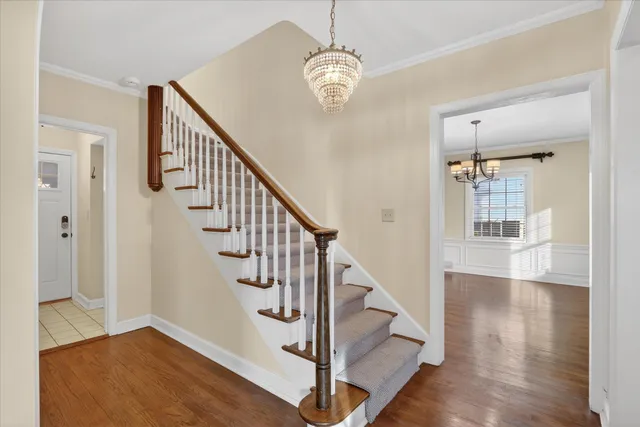 $269,900 | 422 North Gardiner Avenue, Rockford, IL 61107