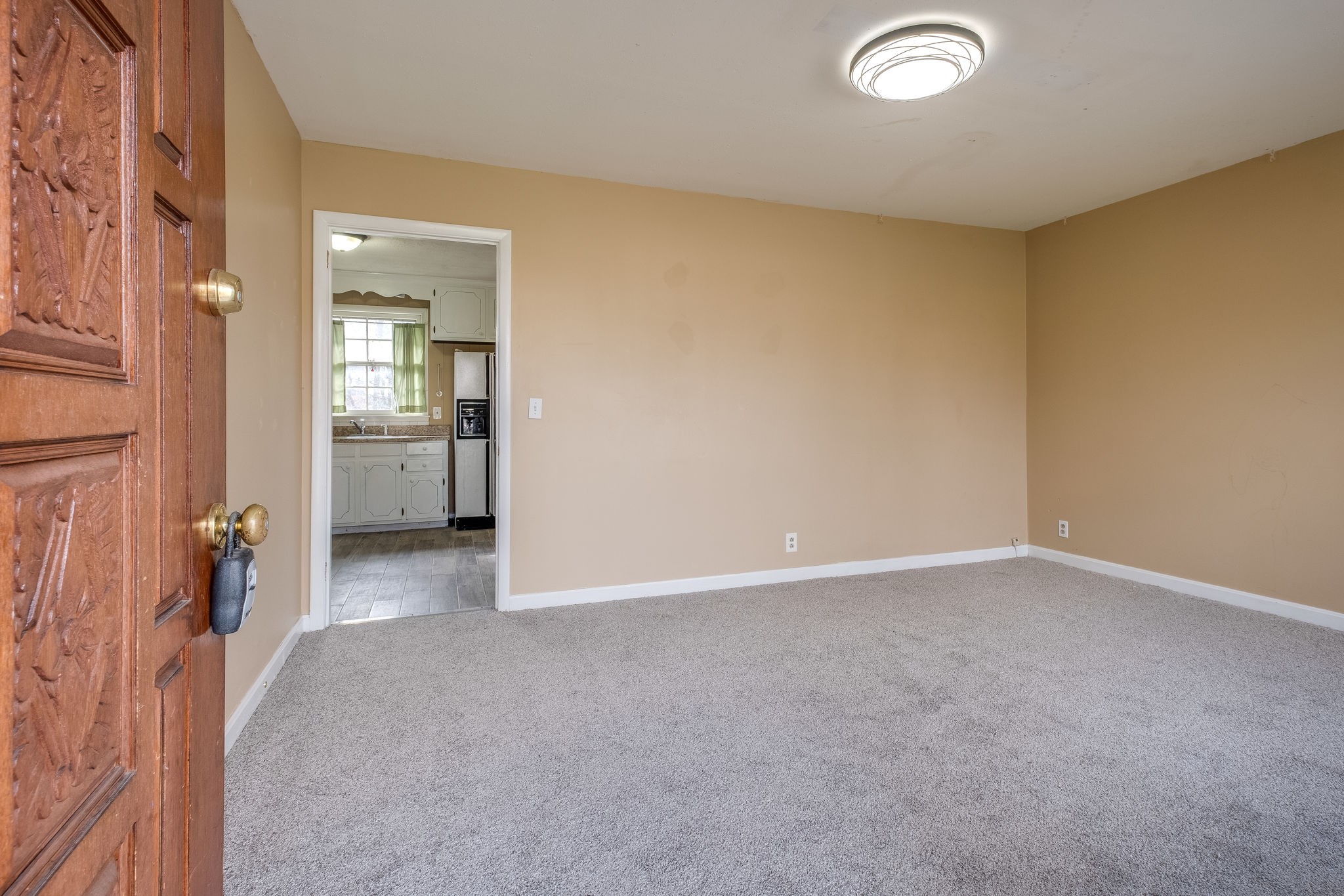 6712 Upton Lane Nashville, TN 37209 - Photo 3 of 18 an empty room with a bathroom