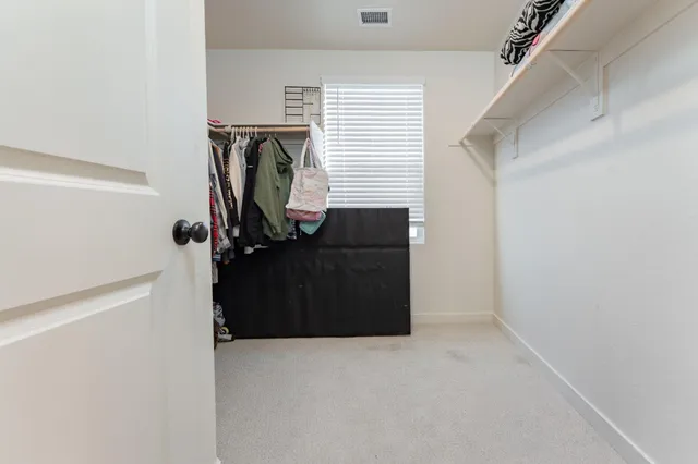 a view of utility room