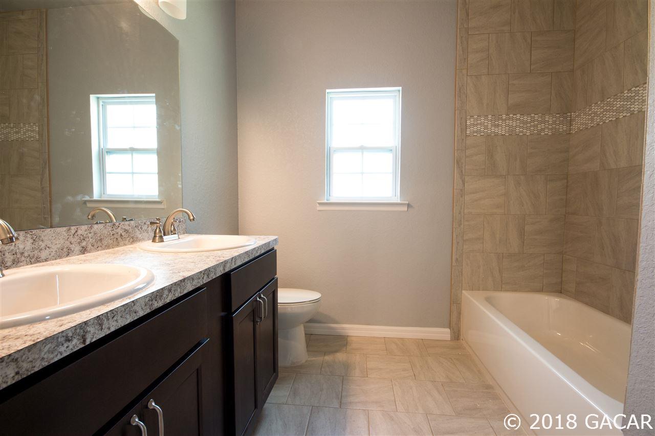 641 Stephens Street Bronson, FL 32621 - Photo 3 of 10 Gallery Image 3