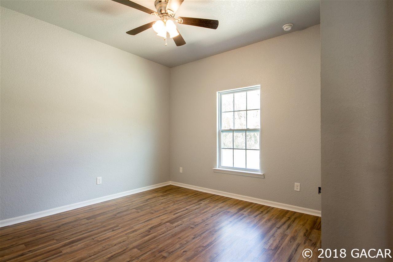 641 Stephens Street Bronson, FL 32621 - Photo 5 of 10 Gallery Image 5
