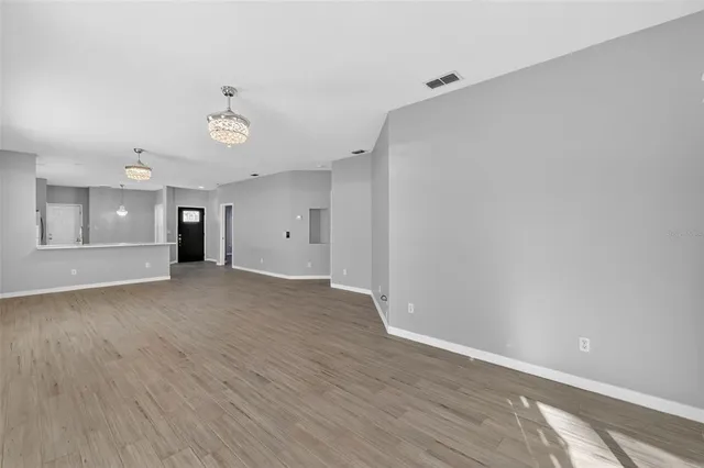 $2,100 | 8025 St Andrews Way, Mount Dora, FL 32757