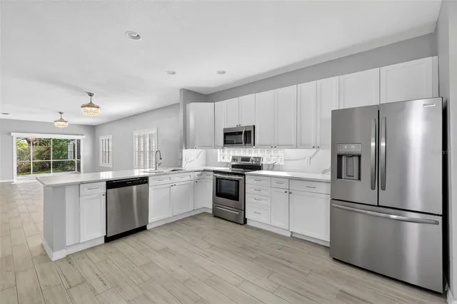 $2,100 | 8025 St Andrews Way, Mount Dora, FL 32757