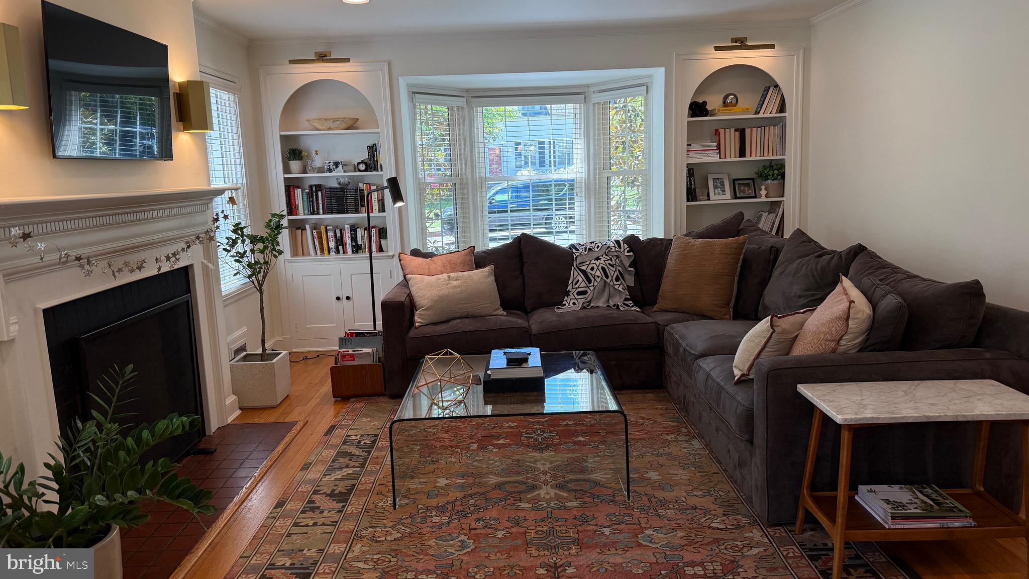 602 Kingston Road Baltimore, MD 21212 - Photo 4 of 26