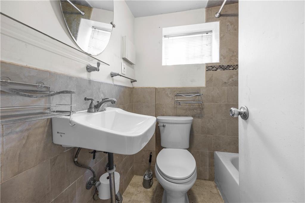 3820 Clarendon Road Brooklyn, NY 11203 - Photo 19 of 24