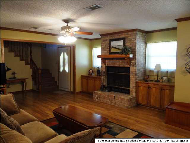 7791 Kripple K Road Denham Springs, LA 70706 - Photo 5 of 29 Gallery Image 5