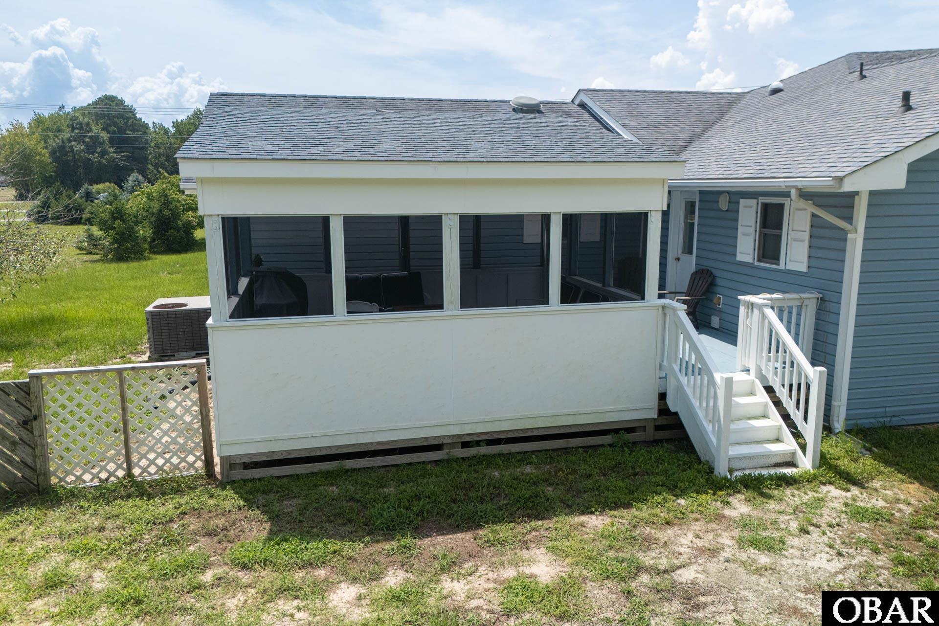 163 Church Road Powells Point, NC 27966 - Photo 15 of 69 Screened porch