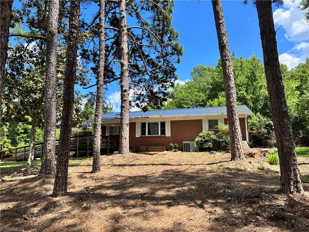 1429 Feezor Road Lexington, NC 27292 - Photo 1 of 12 Front view