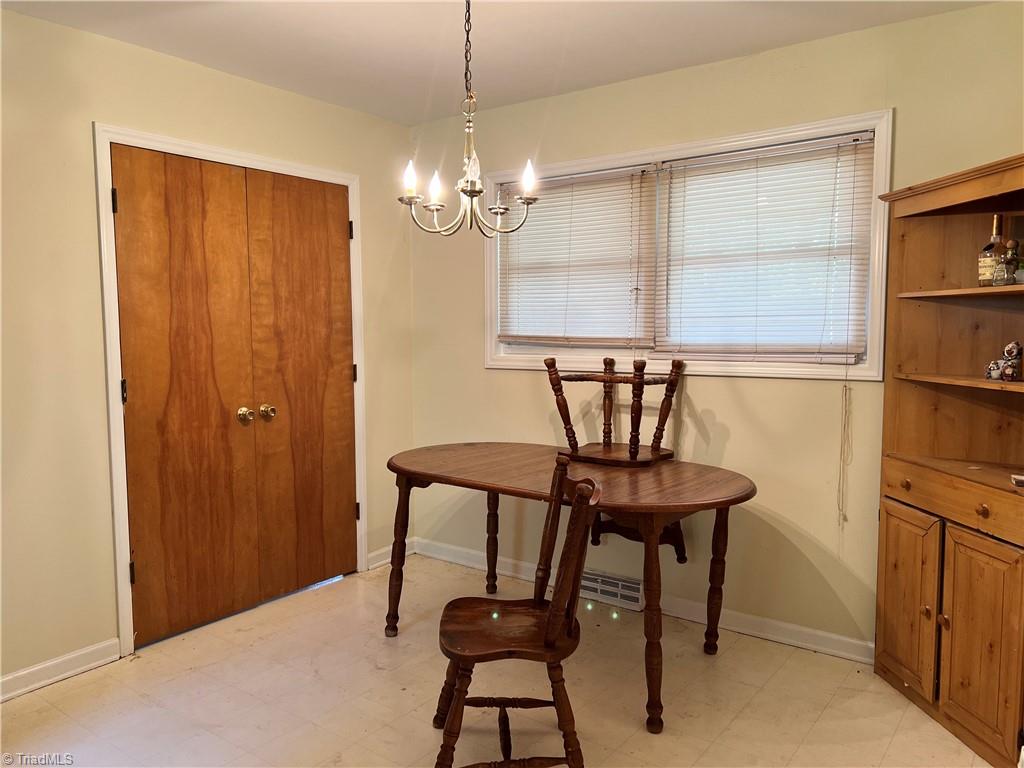 1429 Feezor Road Lexington, NC 27292 - Photo 5 of 12 Dining room access to living room as well.