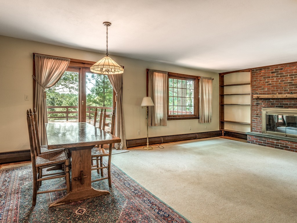42 Crestwood Road Marblehead, MA 01945 - Photo 10 of 24