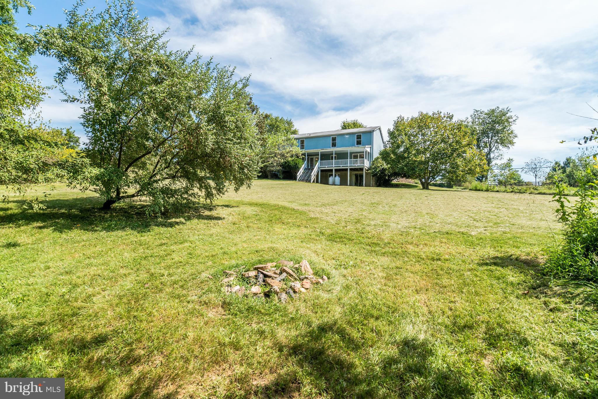 37217 Jeb Stuart Road Purcellville, VA 20132 - Photo 5 of 30 Exterior (Rear)