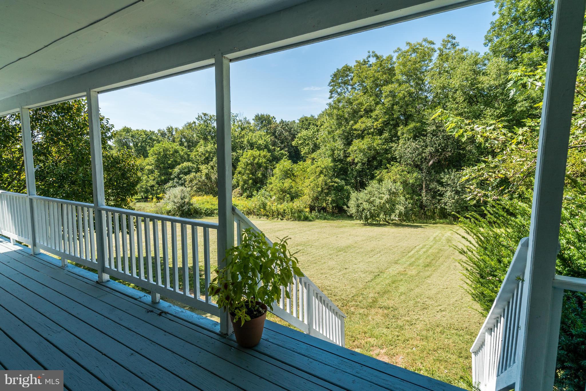 37217 Jeb Stuart Road Purcellville, VA 20132 - Photo 7 of 30 Exterior (Rear)