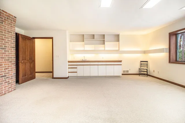 $629,900 | 9453 Whispering Pines Drive, Saline, MI 48176