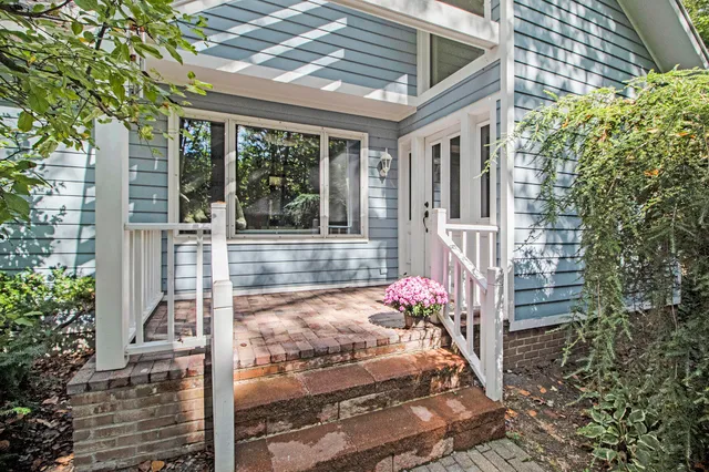 $629,900 | 9453 Whispering Pines Drive, Saline, MI 48176