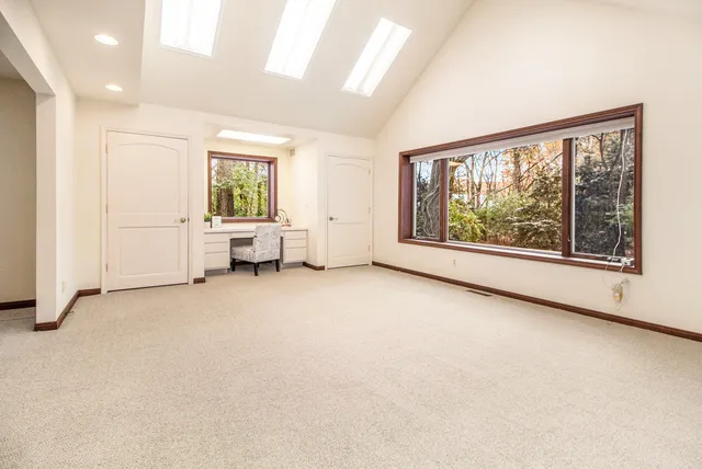 $629,900 | 9453 Whispering Pines Drive, Saline, MI 48176