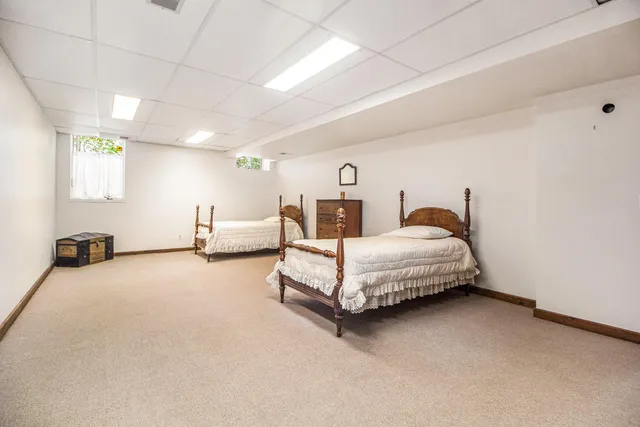 $629,900 | 9453 Whispering Pines Drive, Saline, MI 48176