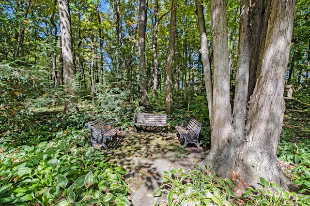 $629,900 | 9453 Whispering Pines Drive, Saline, MI 48176