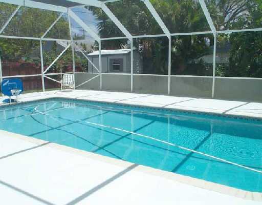 692 Jeffery Street Boca Raton, FL 33487 - Photo 1 of 1 Primary Photo