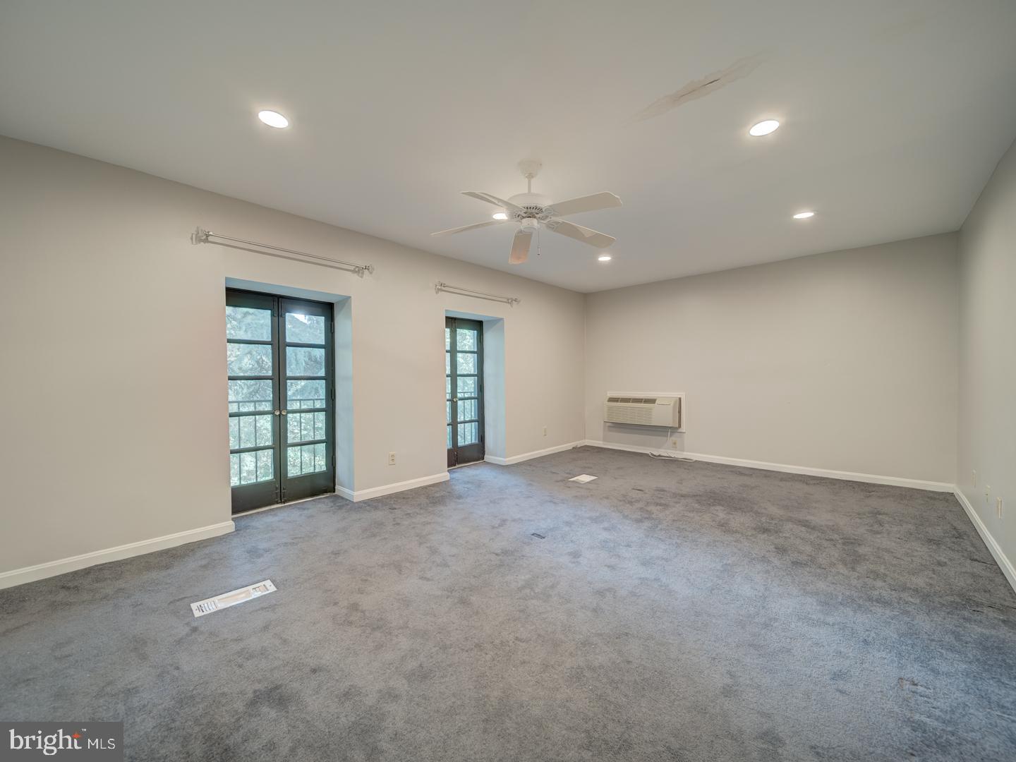 2142 Cathedral Avenue Northwest Washington, DC 20008 - Photo 52 of 60 a view of an empty room with a window