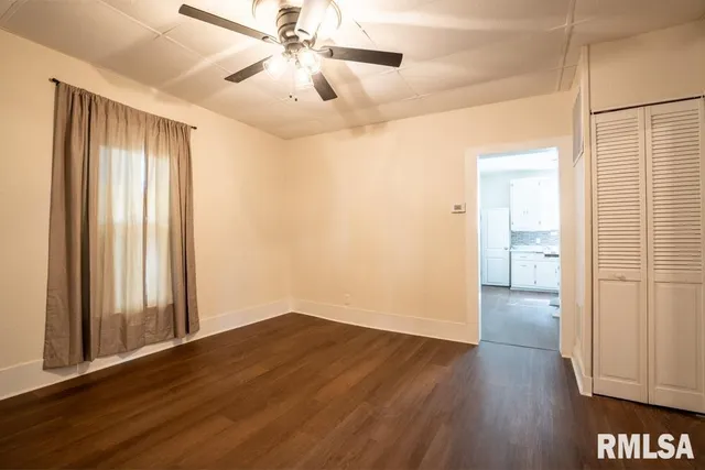 $94,900 | 1713 West Dewey Street, Marion, IL 62959