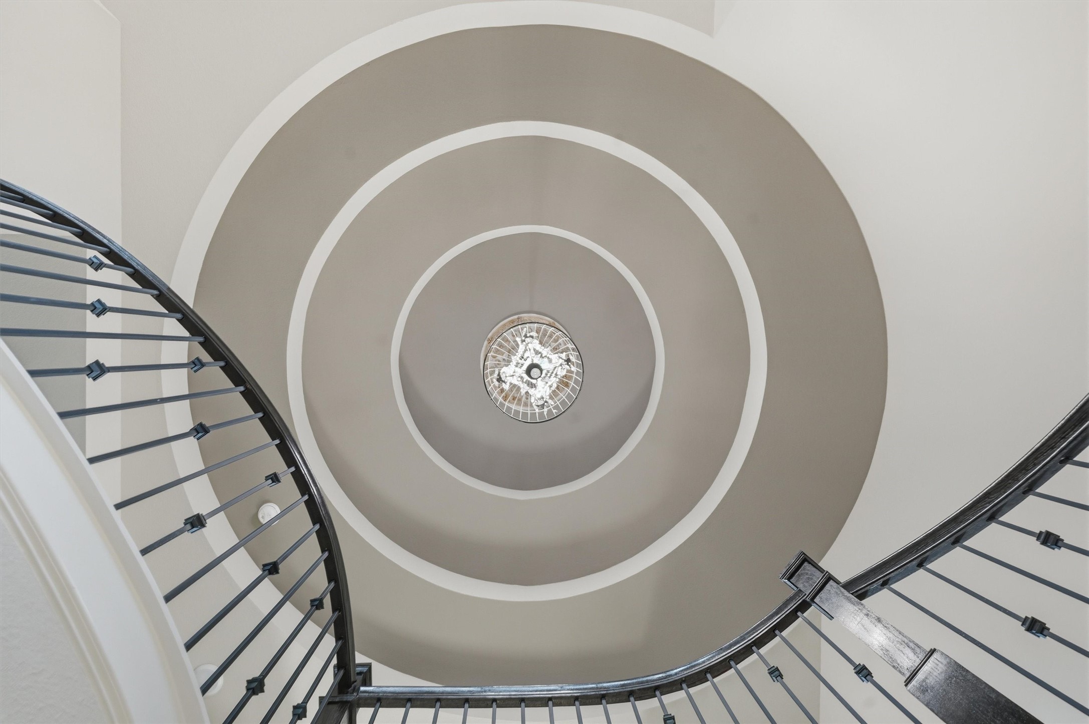 8673 Burdekin Road Magnolia, TX 77354 - Photo 8 of 50 Rotunda at the top of stairs