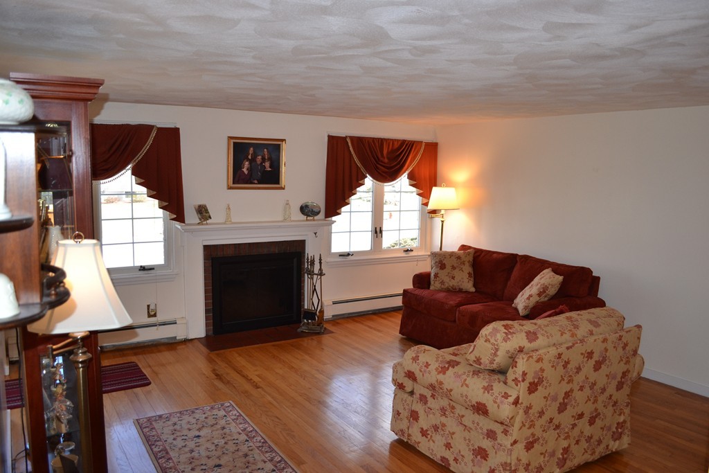 48 Hickory Road Norwood, MA 02062 - Photo 26 of 30 Gallery Image 26