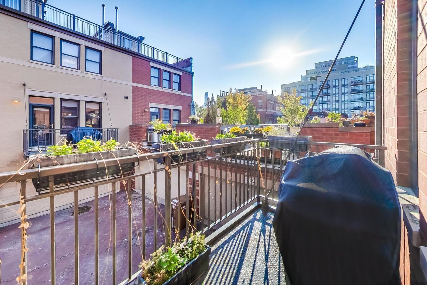 Undisclosed Address Chicago, IL 60610 - Photo 11 of 23