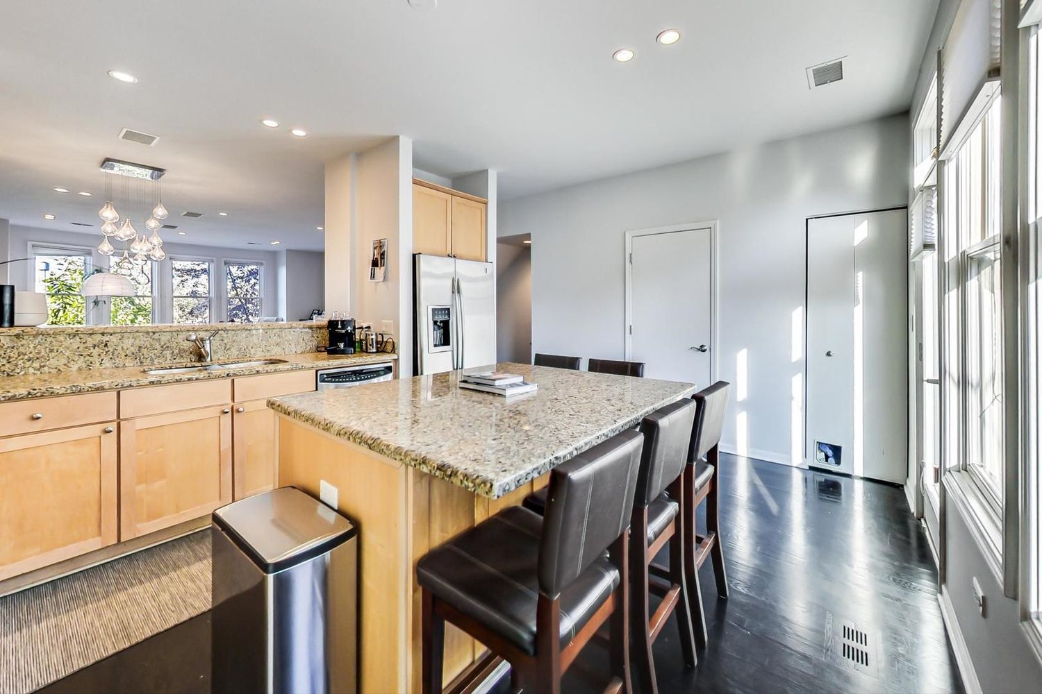 Undisclosed Address Chicago, IL 60610 - Photo 9 of 23