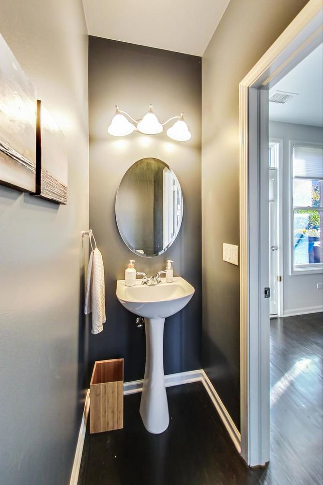 Undisclosed Address Chicago, IL 60610 - Photo 10 of 23