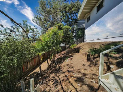 $685,000 | 235 Toledo Court, Vallejo, CA 94591