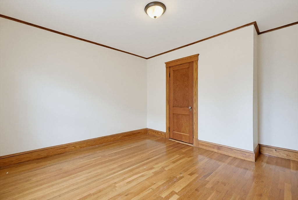 1096 Main Street, Unit 3 Waltham, MA 02453 - Photo 20 of 30
