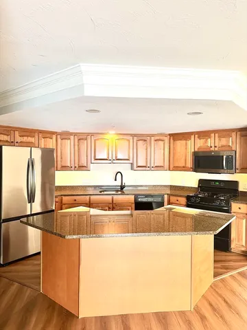 $2,800 | 5 Mission Chelmsford Ma, Unit 101, Burlington, MA 01803