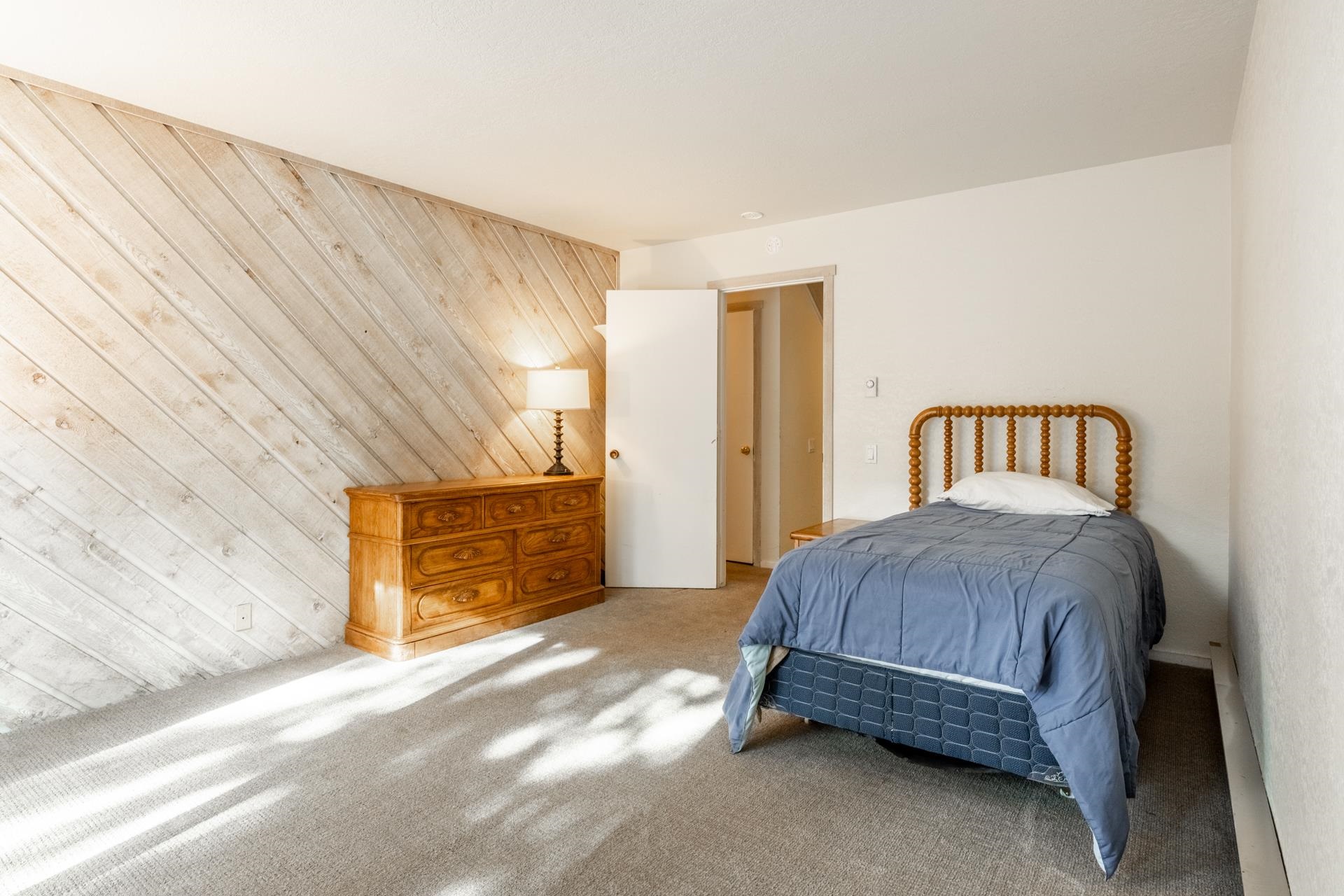 46 Snowcreek Road, Unit 46 Mammoth Lakes, CA 93546 - Photo 14 of 43