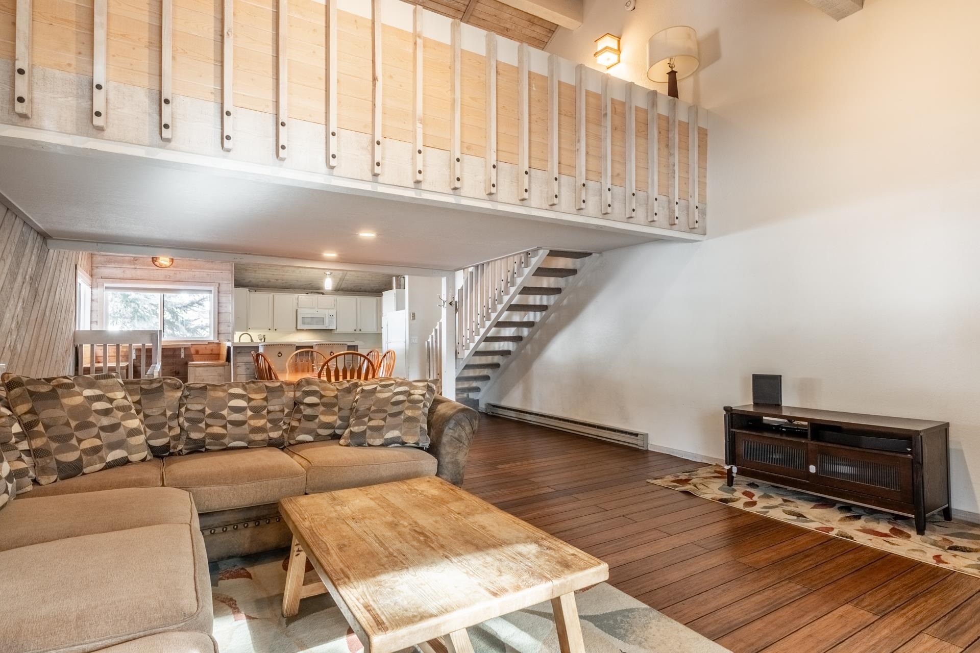 46 Snowcreek Road, Unit 46 Mammoth Lakes, CA 93546 - Photo 31 of 43