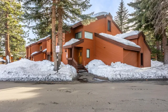 $899,000 | 46 Snowcreek Road, Unit 46, Mammoth Lakes, CA 93546