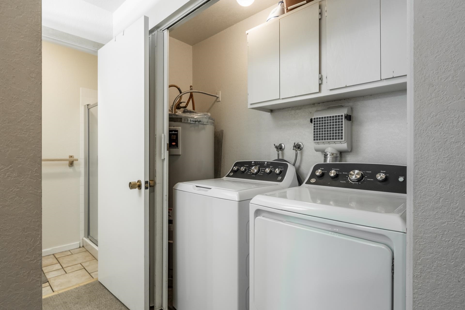 46 Snowcreek Road, Unit 46 Mammoth Lakes, CA 93546 - Photo 9 of 43