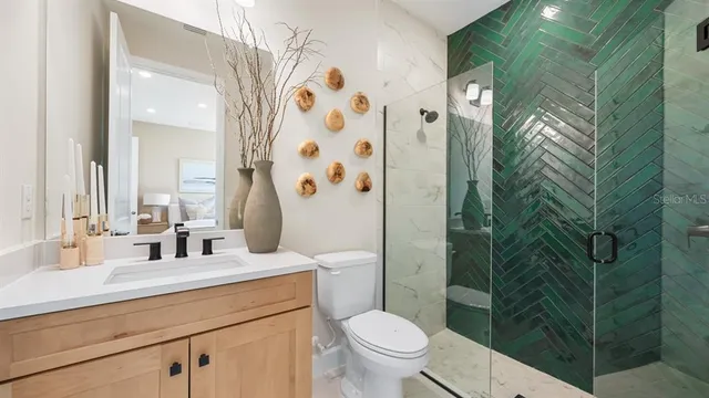 $759,999 | 35056 Emberview Drive, Zephyrhills, FL 33541