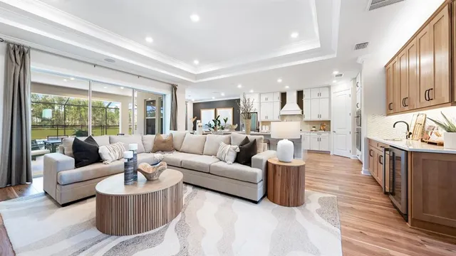 $759,999 | 35056 Emberview Drive, Zephyrhills, FL 33541