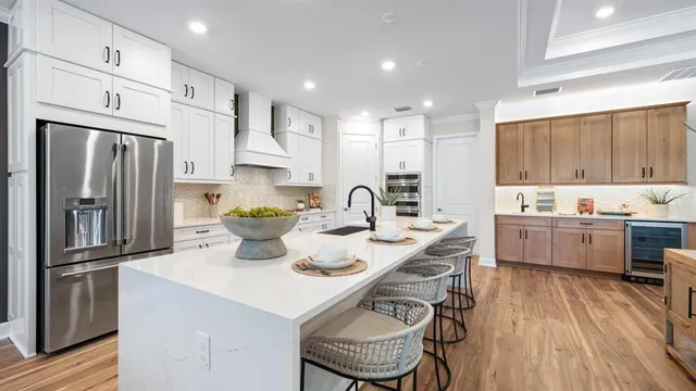 $759,999 | 35056 Emberview Drive, Zephyrhills, FL 33541