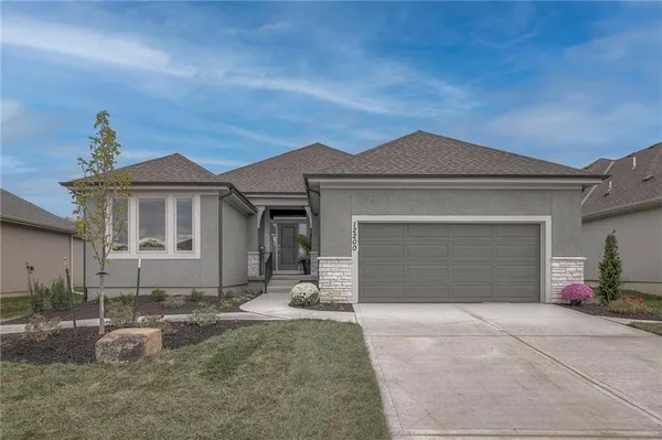 $830,000 | 12200 138th Place, Overland Park, KS 66221