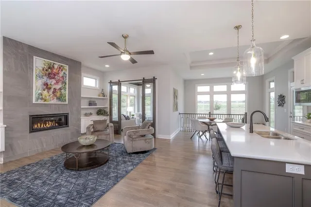 $810,000 | 12200 138th Place, Overland Park, KS 66221