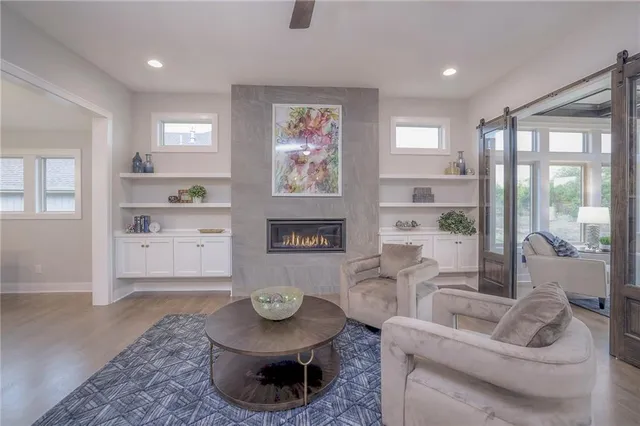 $810,000 | 12200 138th Place, Overland Park, KS 66221