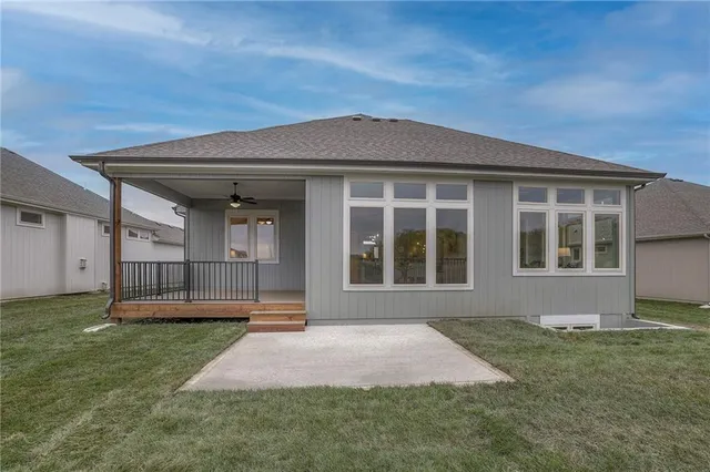 $810,000 | 12200 138th Place, Overland Park, KS 66221