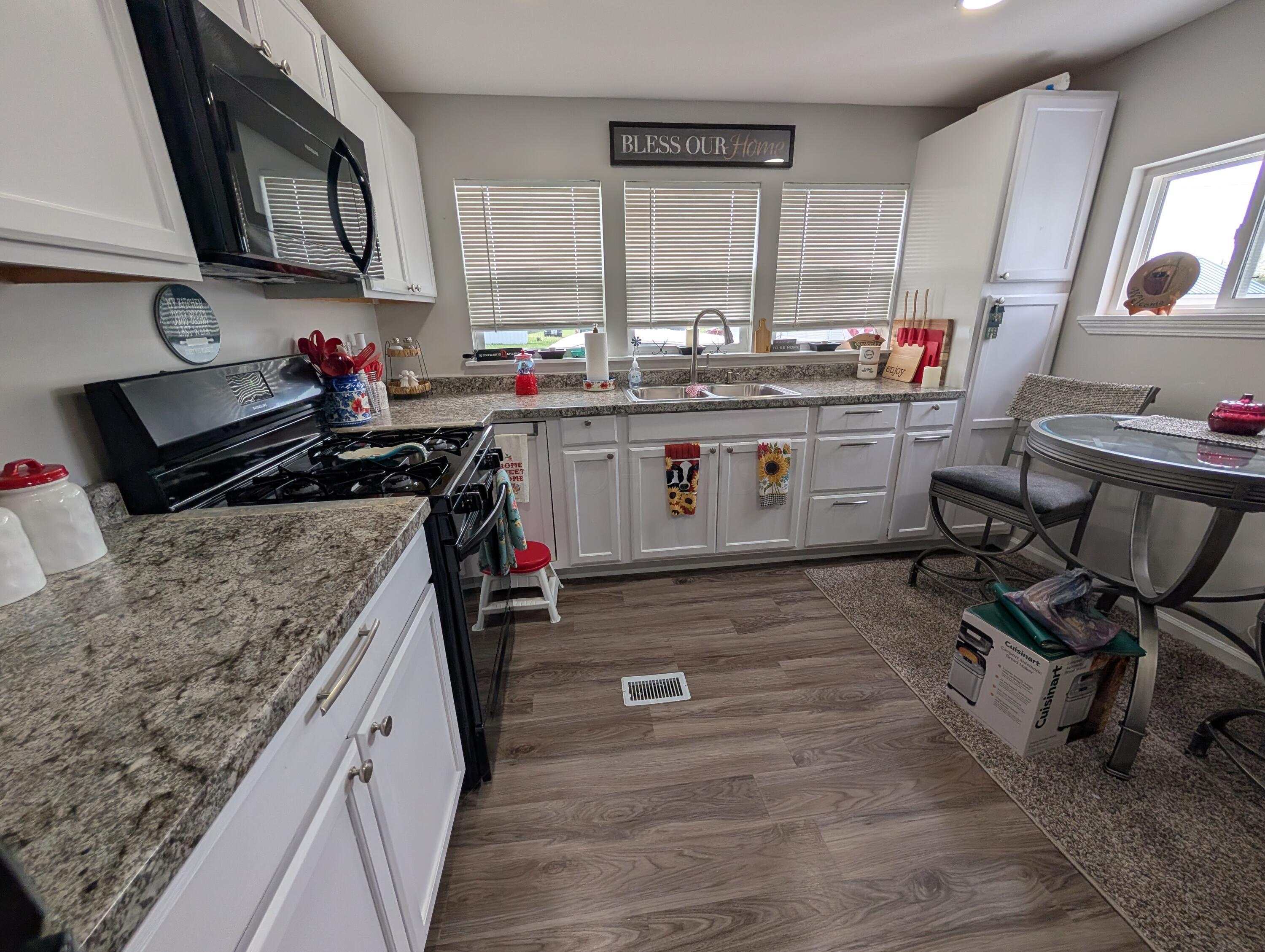 10951 Borror Road, Unit LOT 33 Orient, OH 43146 - Photo 10 of 19 Kitchen