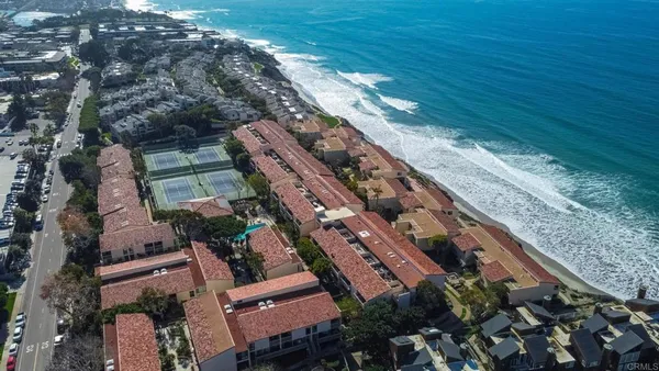 $1,899,999 | 405 South Sierra Avenue, Unit 187, Solana Beach, CA 92075