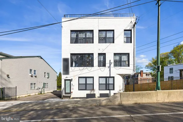 $1,275,000 | 4921 Chester Avenue, Philadelphia, PA 19143