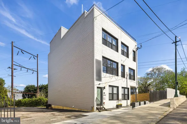 $1,275,000 | 4921 Chester Avenue, Philadelphia, PA 19143