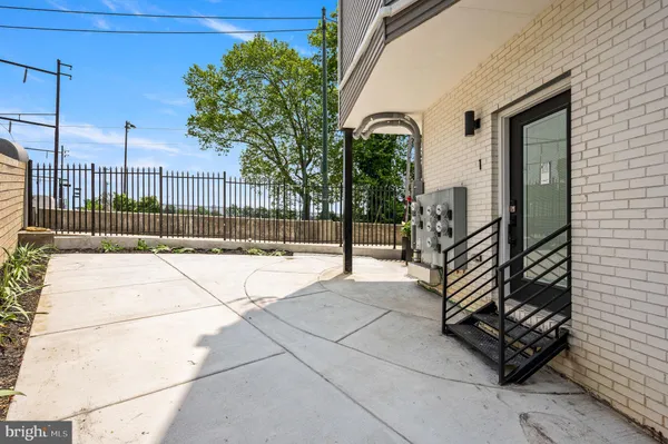 $1,275,000 | 4921 Chester Avenue, Philadelphia, PA 19143